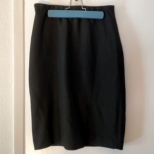 T. Babaton Black Skirt Aritzia